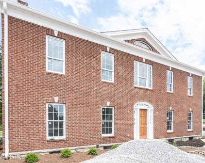 214 W Brashear Ave, Bardstown