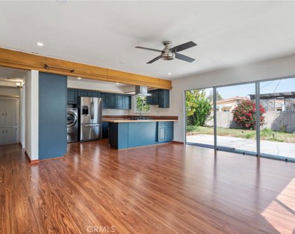 23236 Ladeene, Torrance