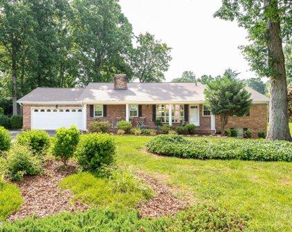 2115 Candlewood Nw Drive, Concord
