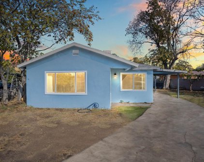 616 Q, Bakersfield