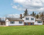 4482 Windfall Road, Medina image