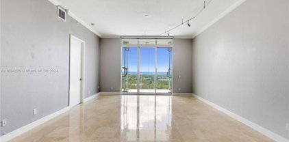 14951 Royal Oaks Ln Unit #2603, North Miami