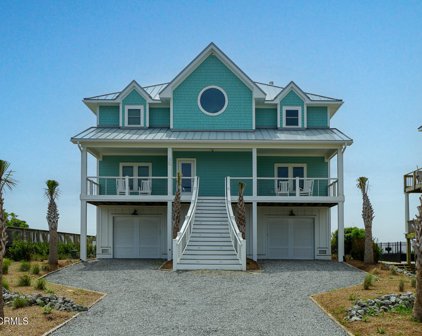 30 Porpoise Place, North Topsail Beach