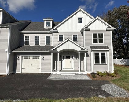 248 Hunnewell Street, Needham