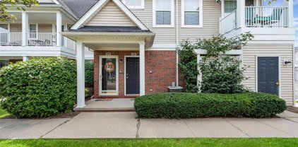 3968 Cherry Creek Lane, Sterling Heights