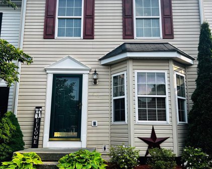 50 Lombard Ln, Bunker Hill