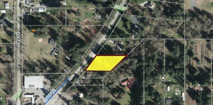 8880 Harvie Road, Surrey