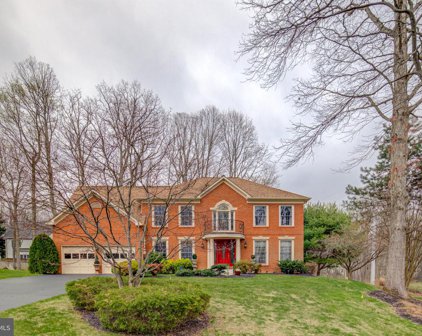 5371 Lake Normandy Ct, Fairfax