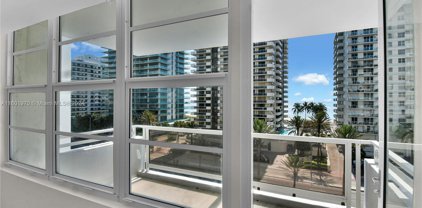 5700 Collins Ave Unit #7A, Miami Beach