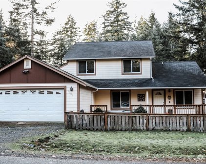 1281 E Lakeshore Drive, Shelton