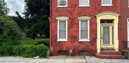 685 E Philadelphia St, York