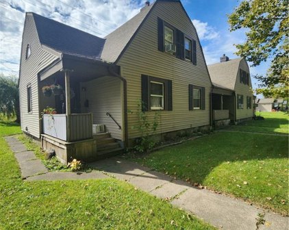 14 A  Street, Niagara Falls-City-291100