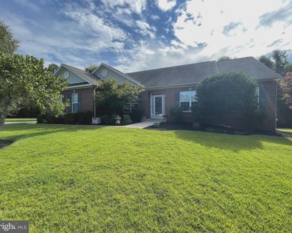 11411 Strawberry Glenn Ln, Glenn Dale