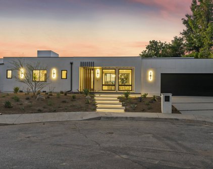16233  Quemada Rd, Encino