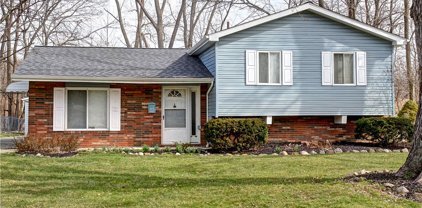 26252 Redwood Drive, Olmsted Falls