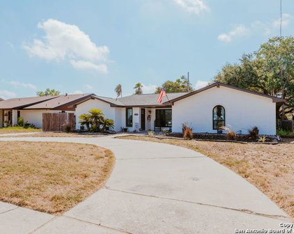 3349 Jamaica Dr, Corpus Christi
