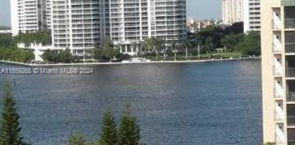 231 174th St Unit #920, Sunny Isles Beach