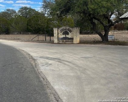 109 River Bluff Dr, Boerne