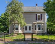 48 Chestnut Street Unit L, Wakefield image