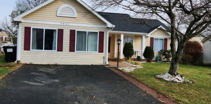 9821 Fairmont Ave, Manassas