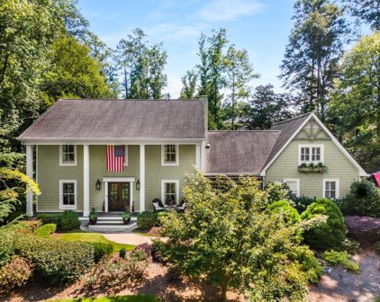 740 Weatherly Lane, Sandy Springs
