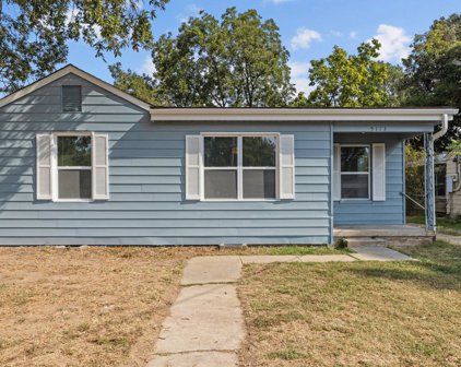 5113 Lynch Dr, North Little Rock