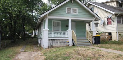 6902 Agnes Avenue, Kansas City