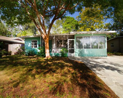 5209 Newton Avenue S, Gulfport