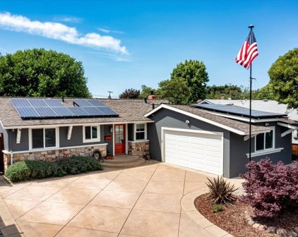 1537 Sierra Drive, Petaluma