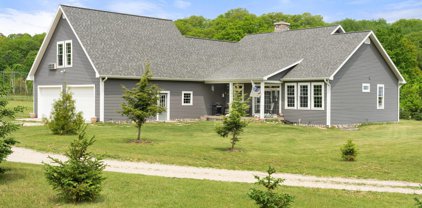 800 S Herman Road, Suttons Bay