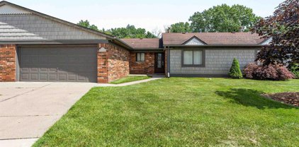 31526 Creek Side, Warren