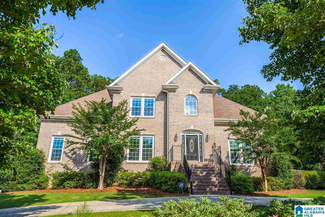 371 Greystone Glen Circle, Hoover, 35242