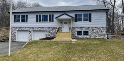 119 Rose Morrow Rd, Wantage Twp.