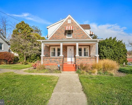 913 Walnut St, Frederick