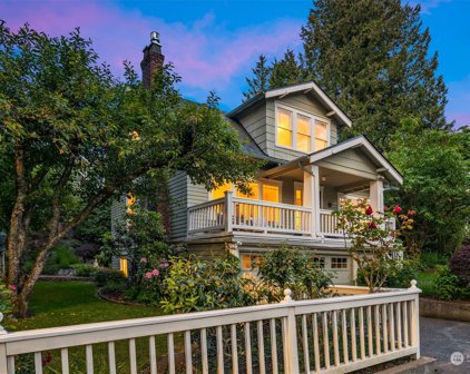 9642 48th Avenue SW, Seattle