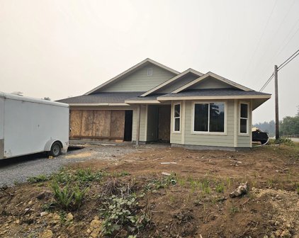 2405 Cushing, Crescent City