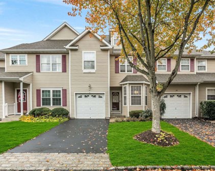 37 Snowdance Lane Unit #37, Nesconset