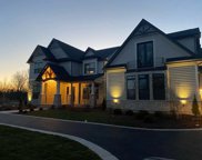 8 Hickory Drive, Mettawa image