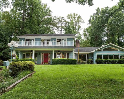 131 Lake Bowen Drive, Inman