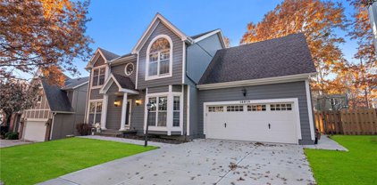 12914 Connell Street, Overland Park
