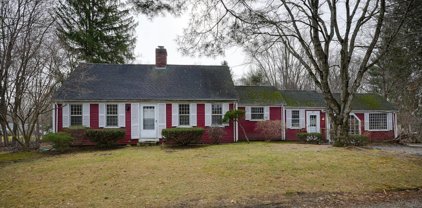 387 Commonwealth Rd, Wayland