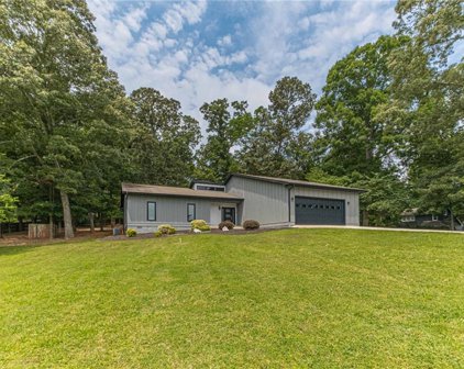 205 Cumorah Trail, Alpharetta