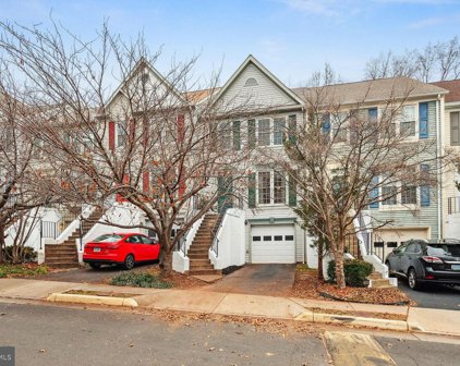 5907 Baron Kent Ln, Centreville