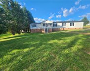 220 Cedar Gate Lane, Mount Airy image