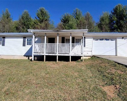 355 Round Knob Church, West Jefferson