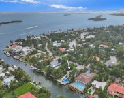 1035 Belle Meade Island Dr, Miami image