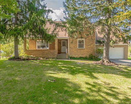 8358 Ridge Road, North Royalton