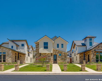 1702 Gruene Vineyard Crossing, New Braunfels
