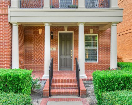 7 Islewood Boulevard, The Woodlands