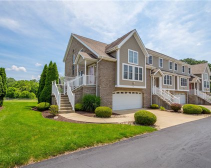 1057 Waterford Court E, North Strabane